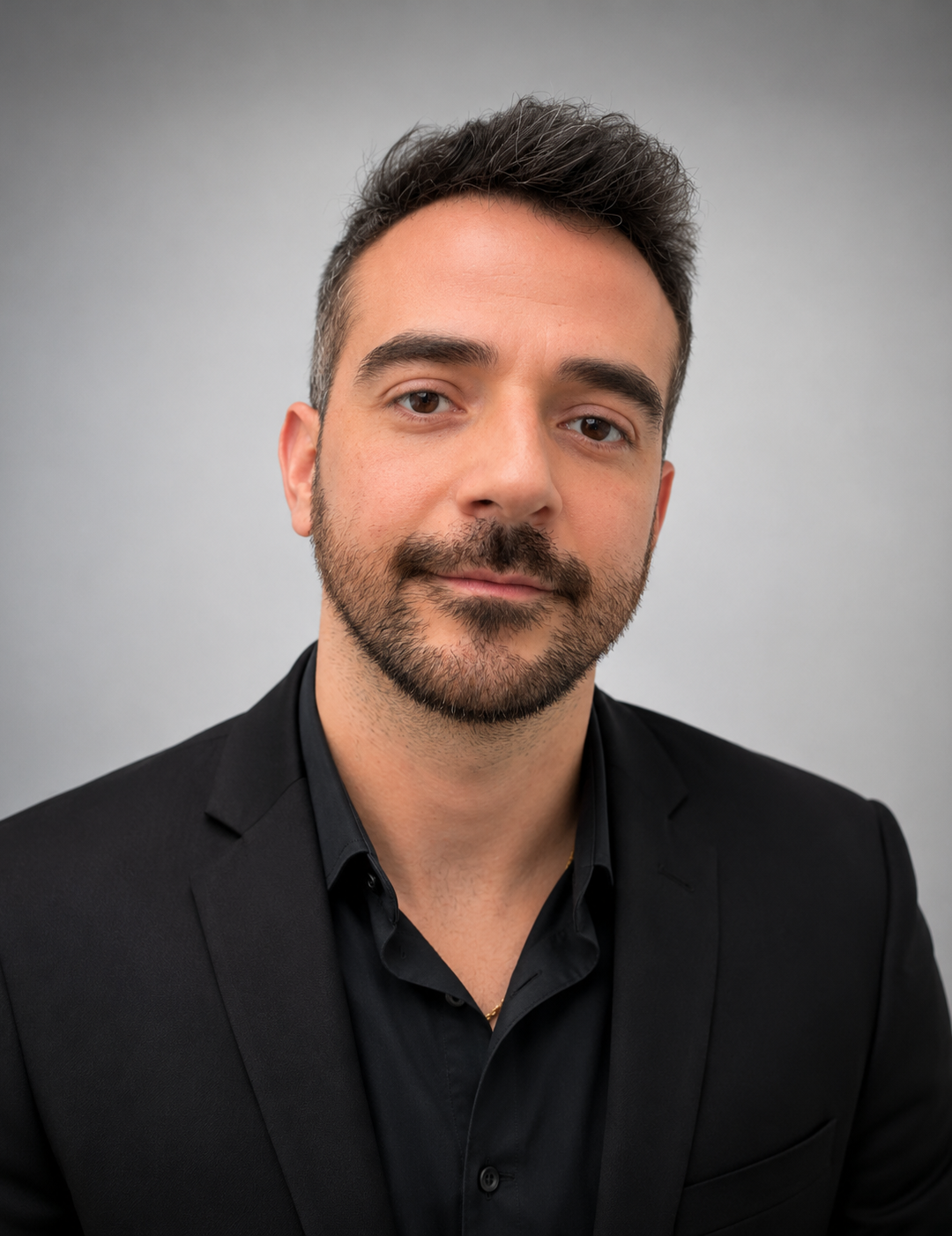 Kevin Headshot
